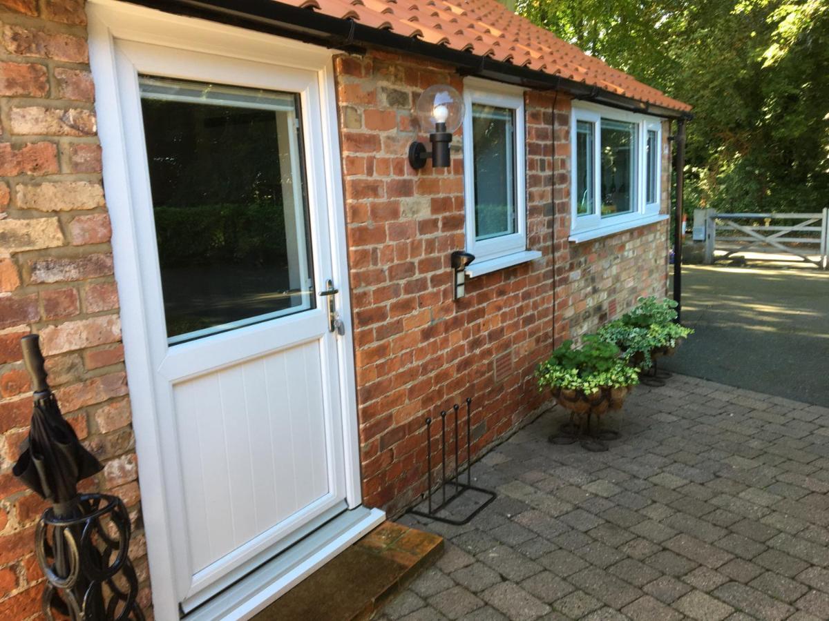Crossways Self-Catering Cottage - Self Contained East Ravendale 外观 照片